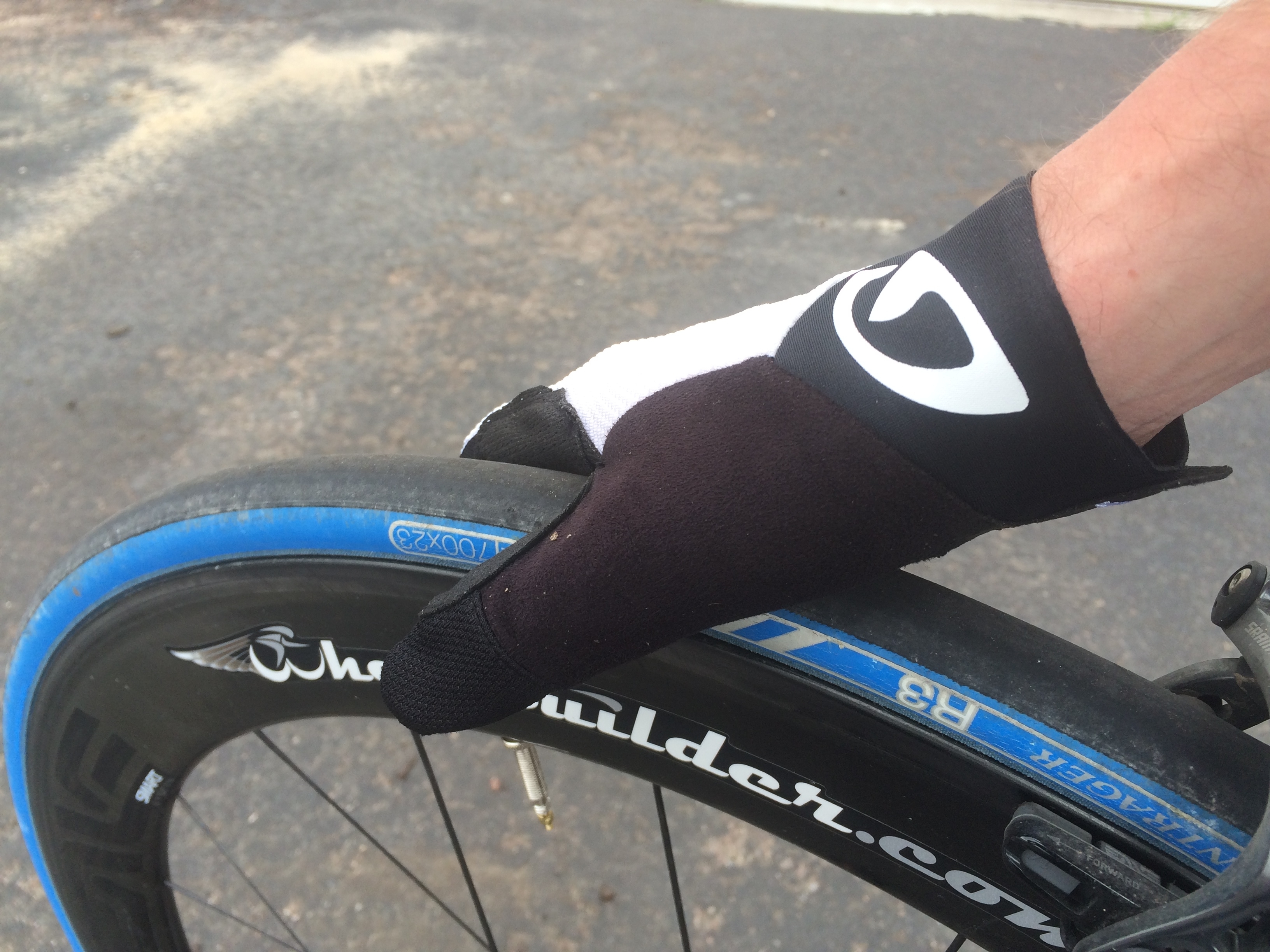 keep feet dry cycling in rain