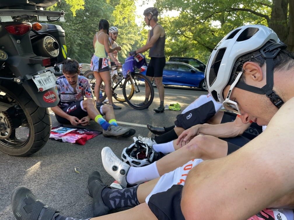 Weeknight Criterium Tips for Time-Crunched Cyclists 3 weeknight criterium
