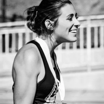 Olivia Amber runner