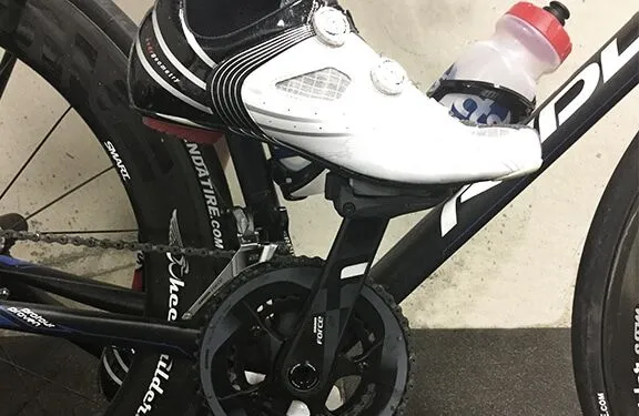 5 Bike Fit Tips That'll Improve Your Comfort and Power 5 Shoe-Pedal