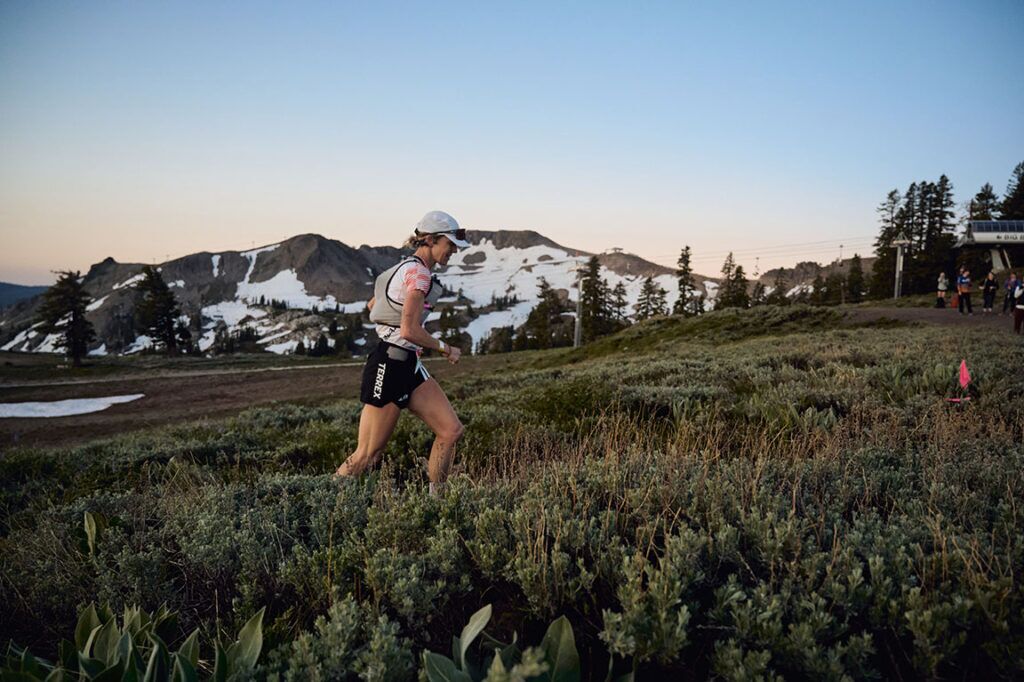 How She Did It: Abby Hall’s 2025 Western States Victory 2 Abby Hall WSER25 early race