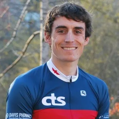 Matthew Busche Headshot