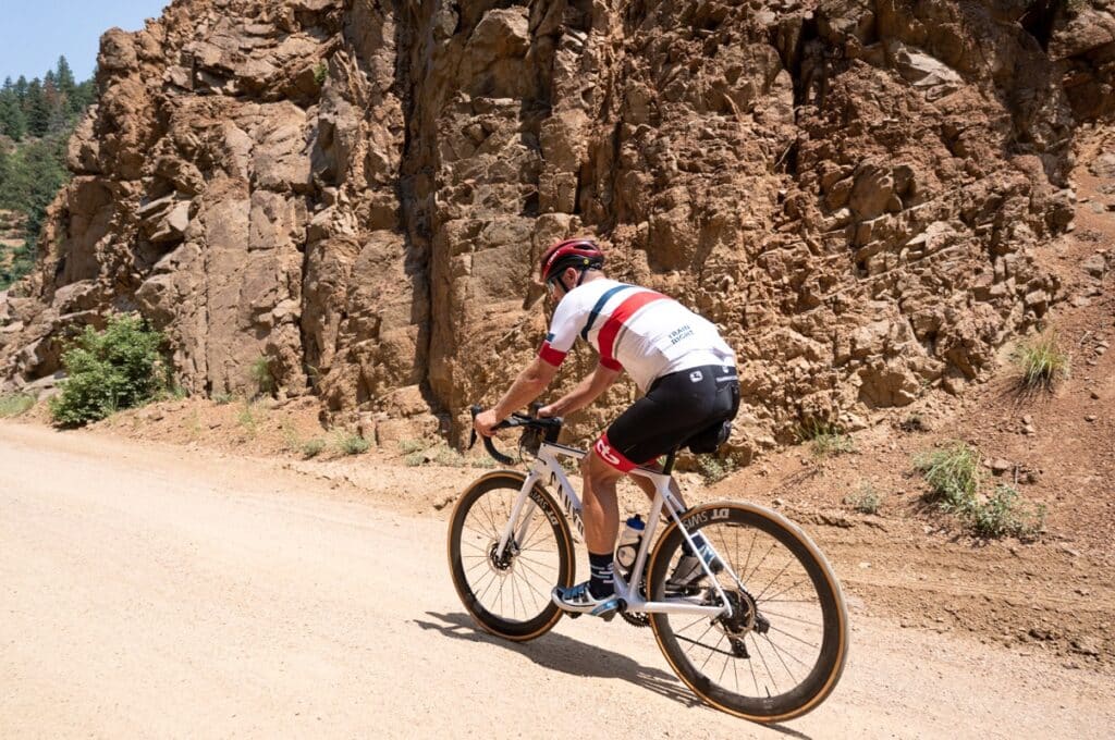 Cyclists: Seated and Standing Climbing Mechanics to Ride Uphill Faster 5 climbing heel down