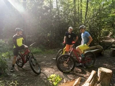 Mountain Bike Skills Clinics 4 MTB Guide