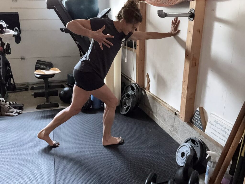 Wall push ISO w rotation 2 sized