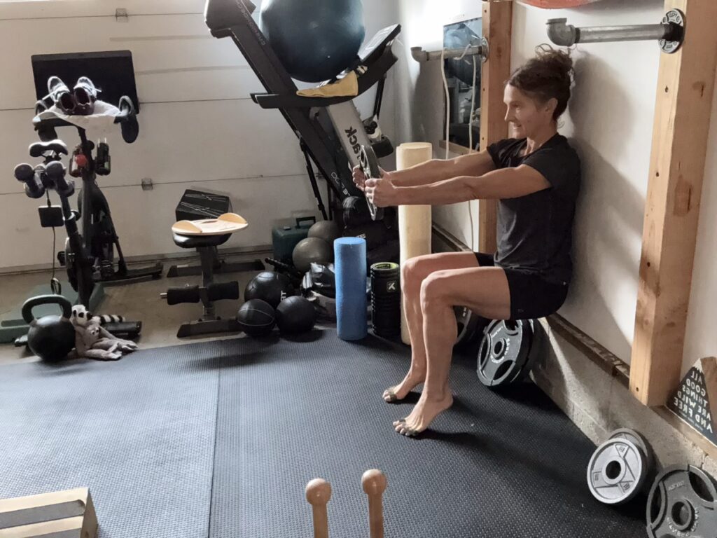 Wall sit heels elevate plate hold 1 sized